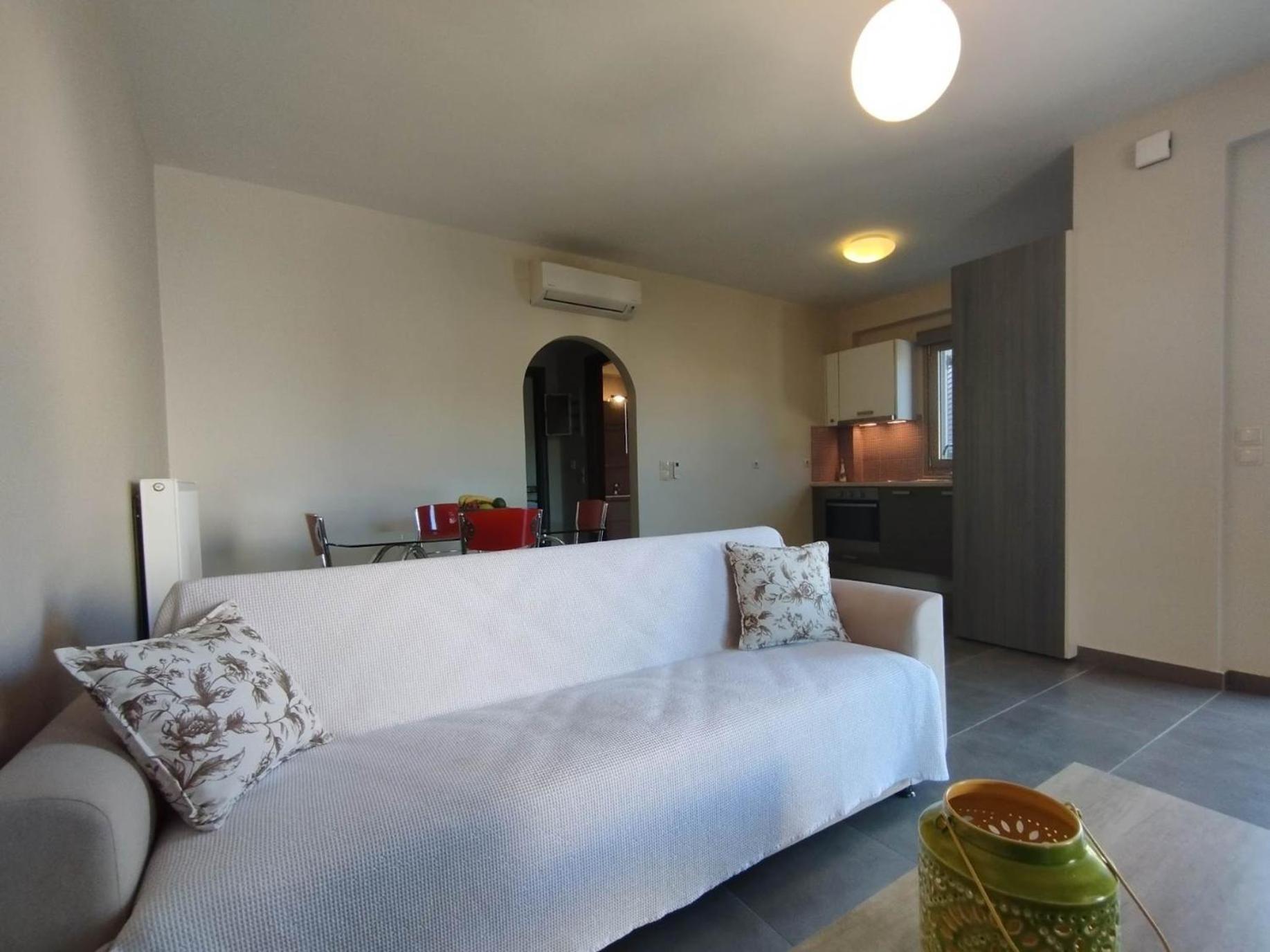 Angelos Apartment 2 カラヴォミロス エクステリア 写真