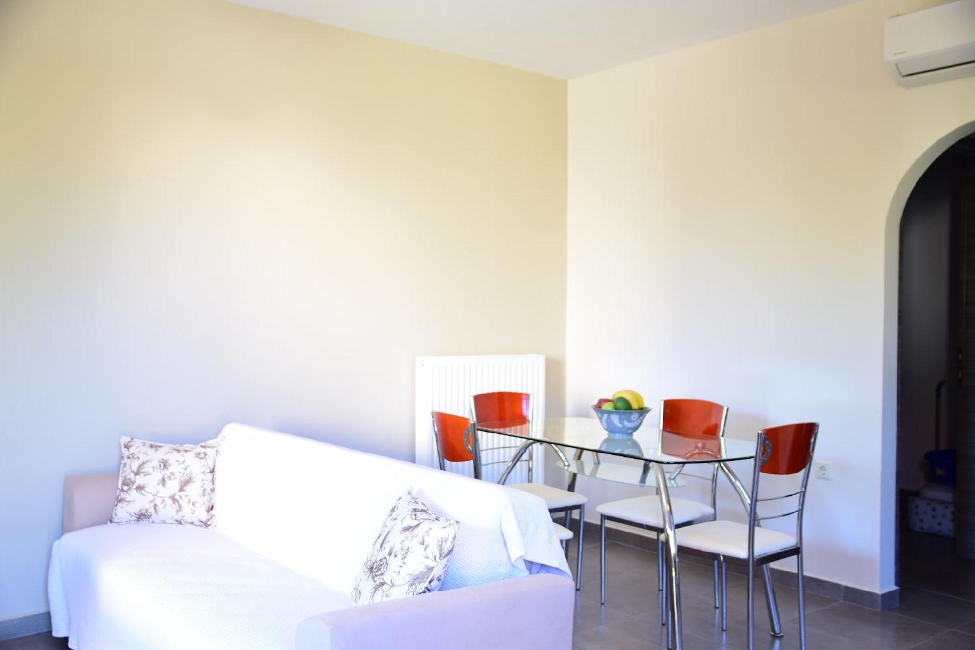 Angelos Apartment 2 カラヴォミロス エクステリア 写真